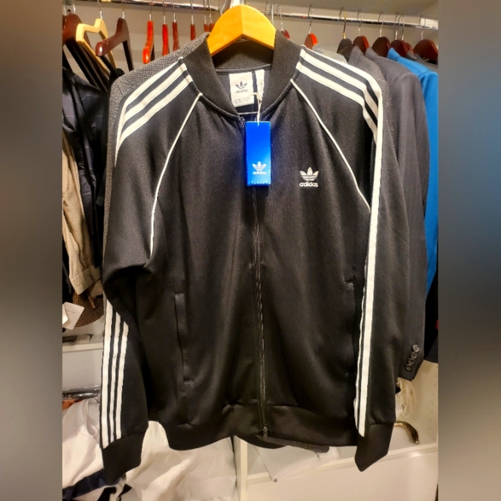 Adidas sweatsuit top
